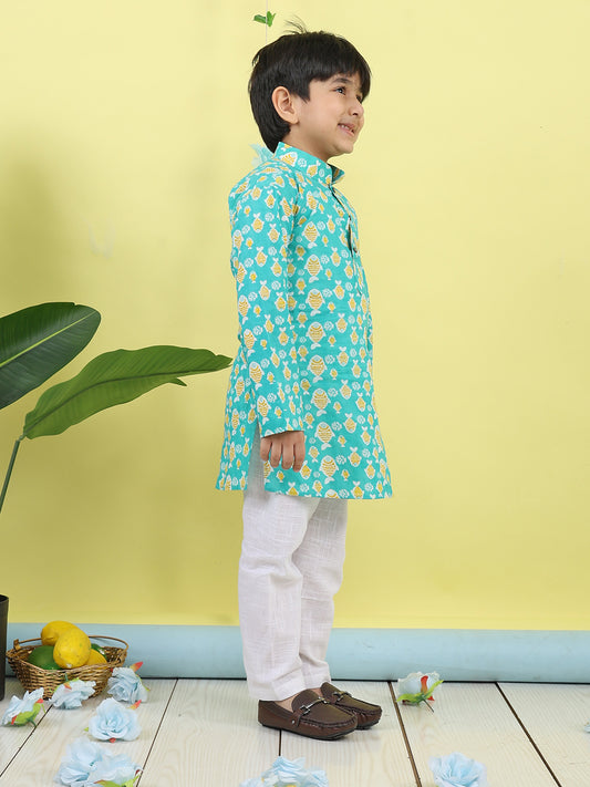 Green Fish Printed Kurta with pajama
