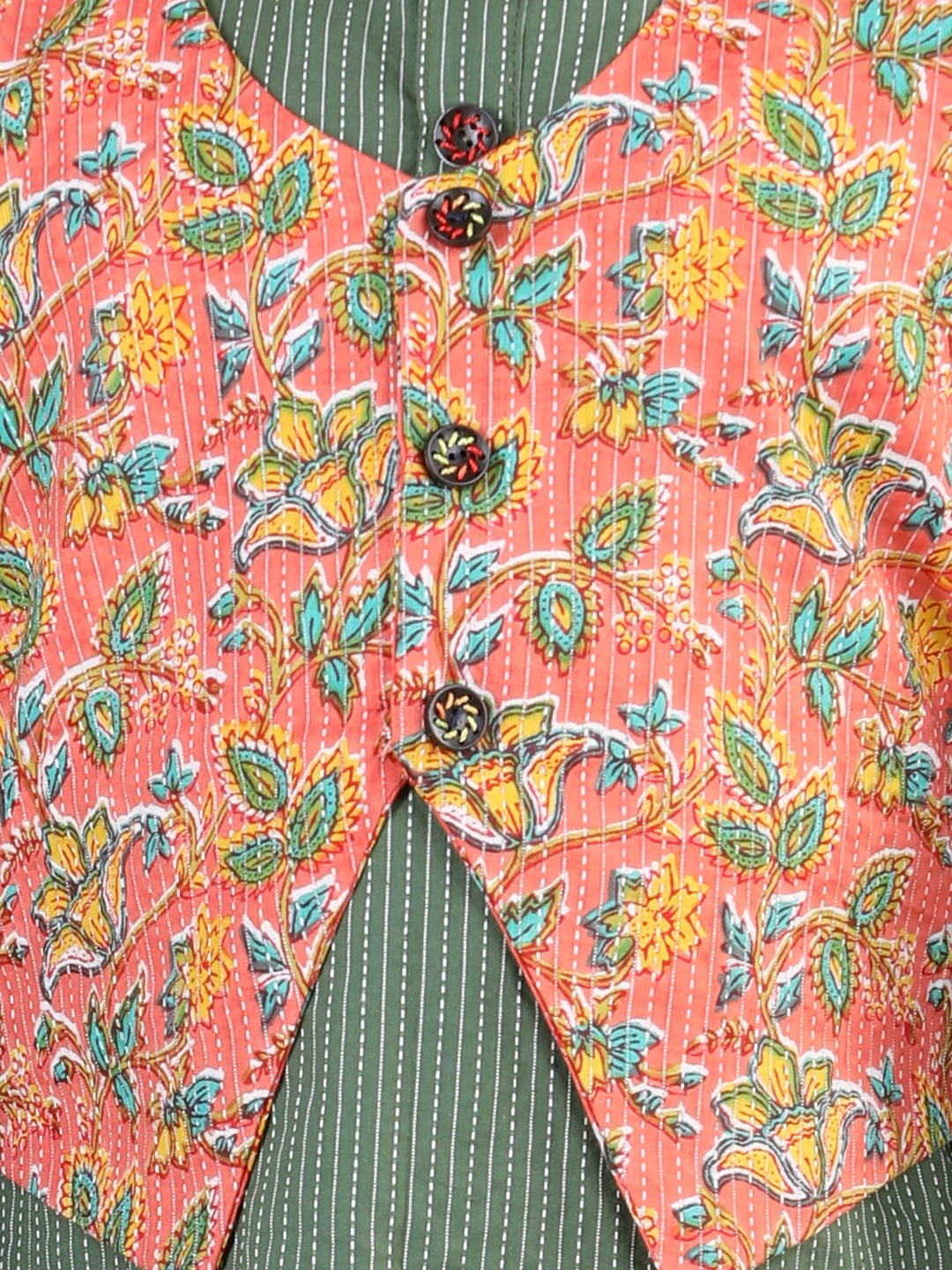 Green Katha Kurta with Reversible Floral Jacket Set