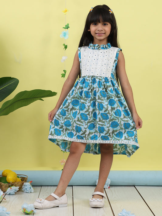 Blue cotton floral printed with hakoba patch dress