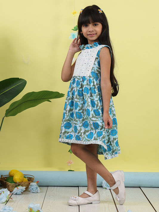 Blue cotton floral printed with hakoba patch dress