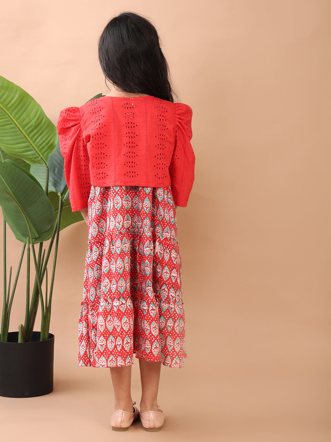 Red Printed sleeveless Katha Dress with red hakoba jacket