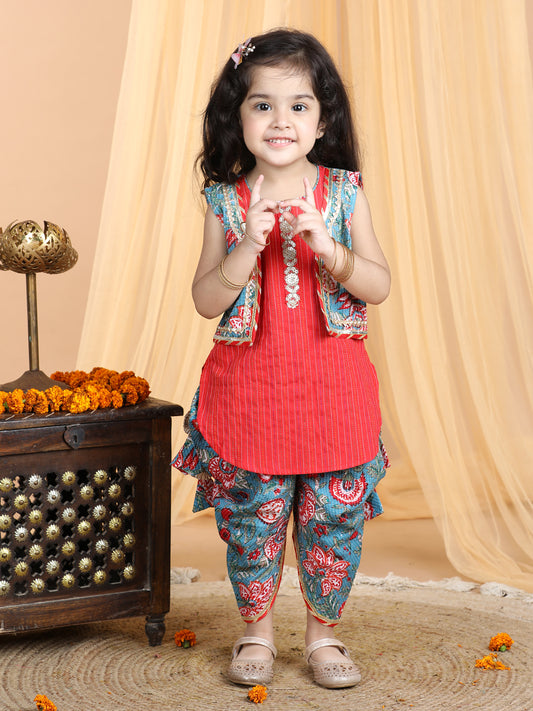 Floral printed dhoti and Jacket paired with katha Kurti