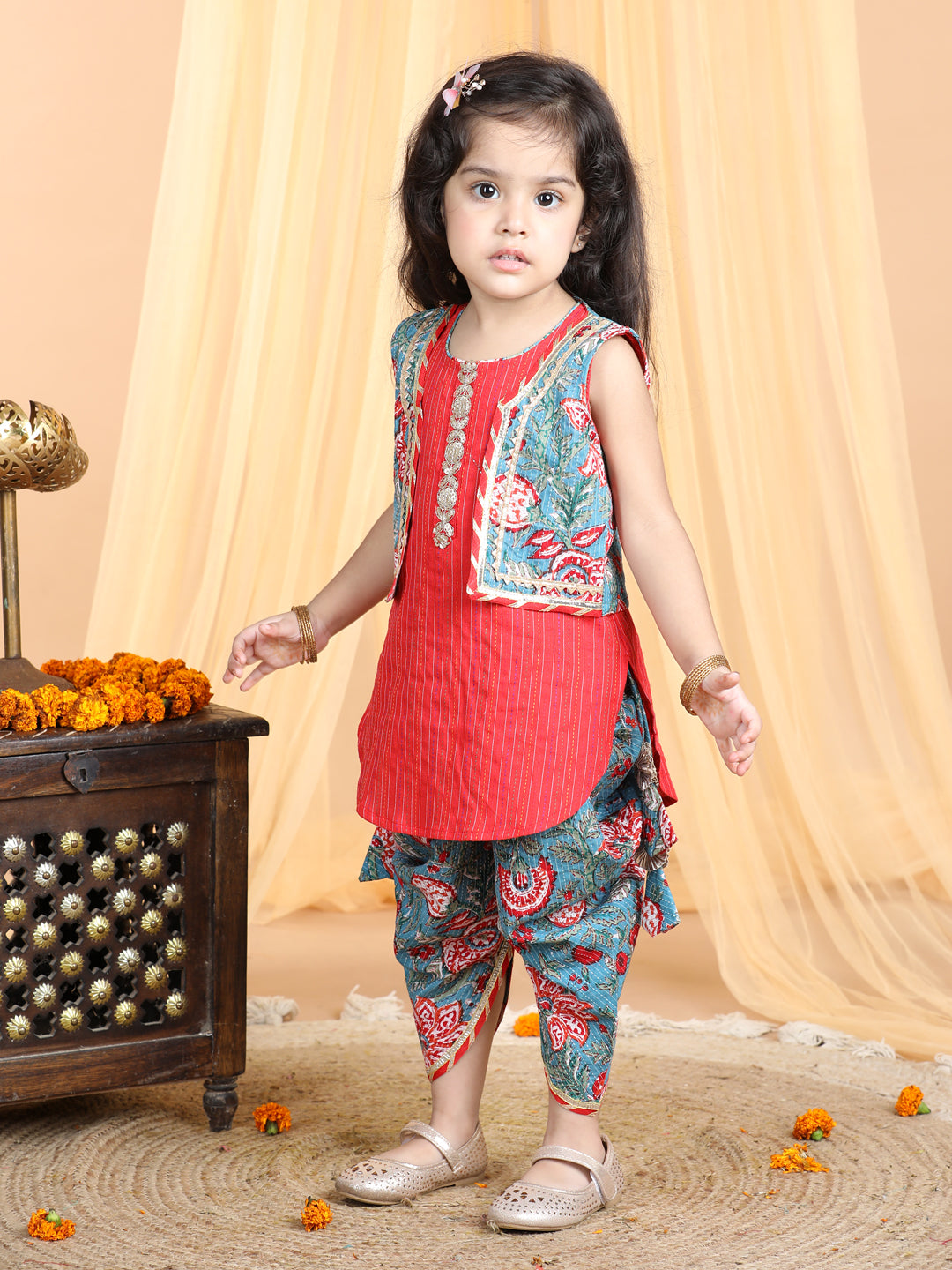 Floral printed dhoti and Jacket paired with katha Kurti