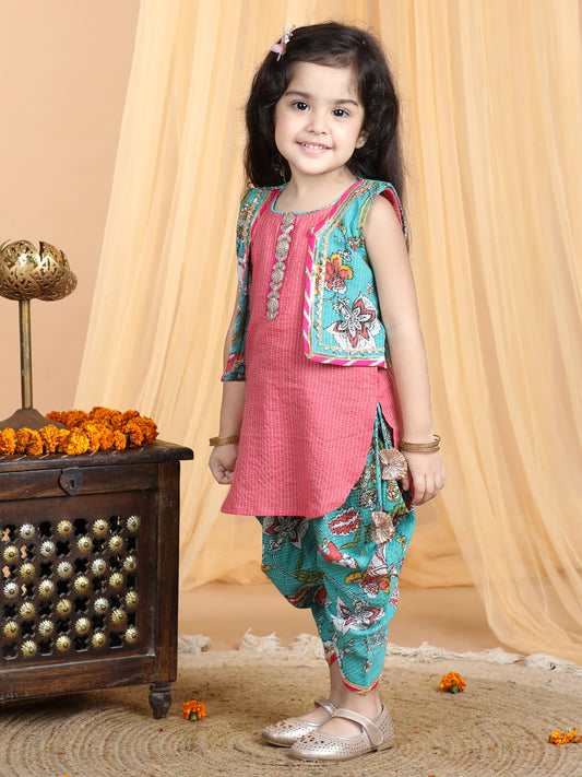 Floral printed dhoti and Jacket paired with Peach katha Kurti