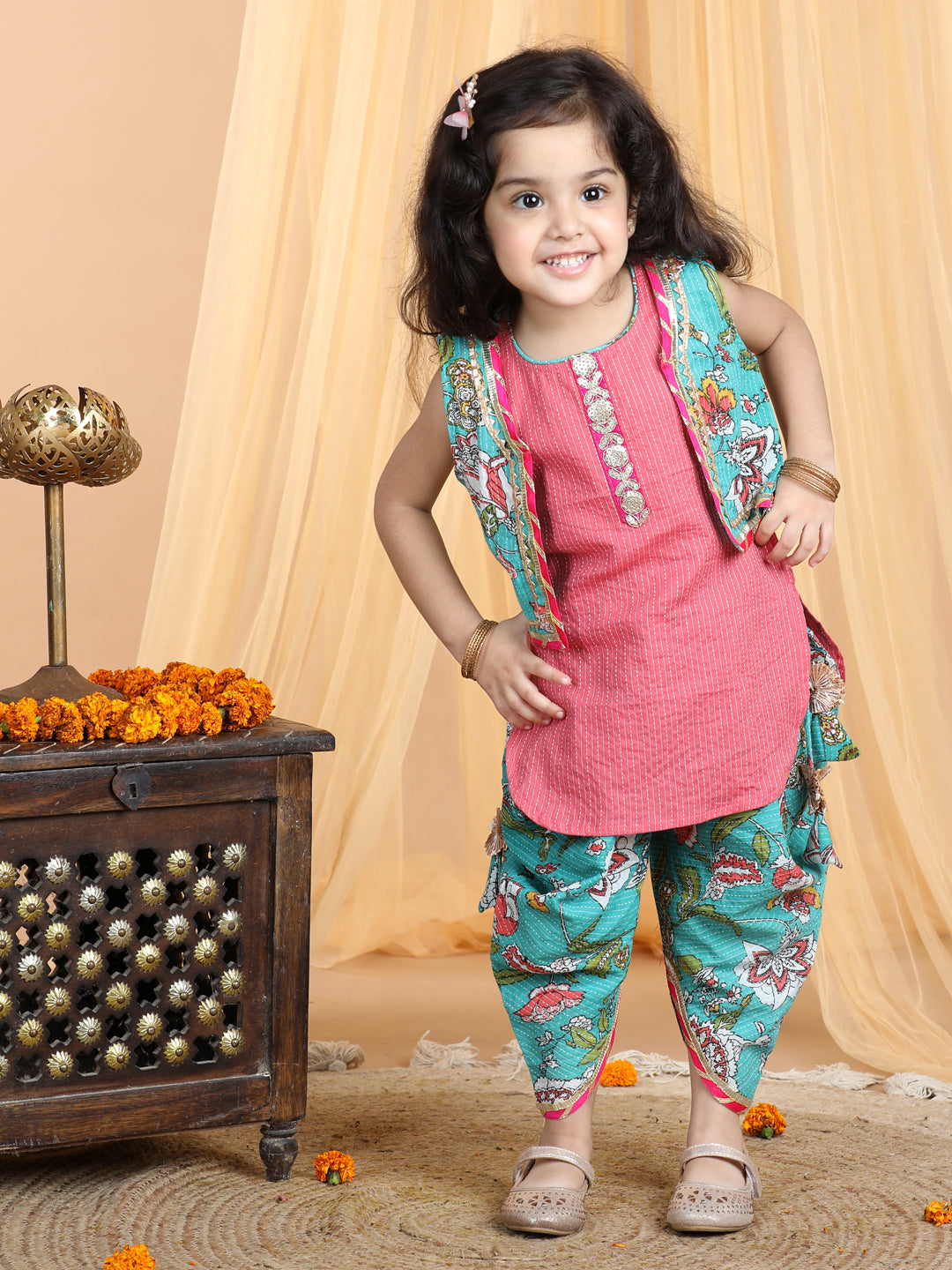 Floral printed dhoti and Jacket paired with Peach katha Kurti