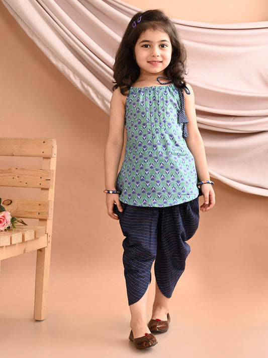 Blue Floral printed kurti with blue katha Dhoti