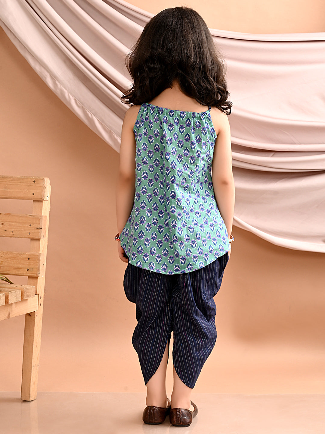 Blue Floral printed kurti with blue katha Dhoti