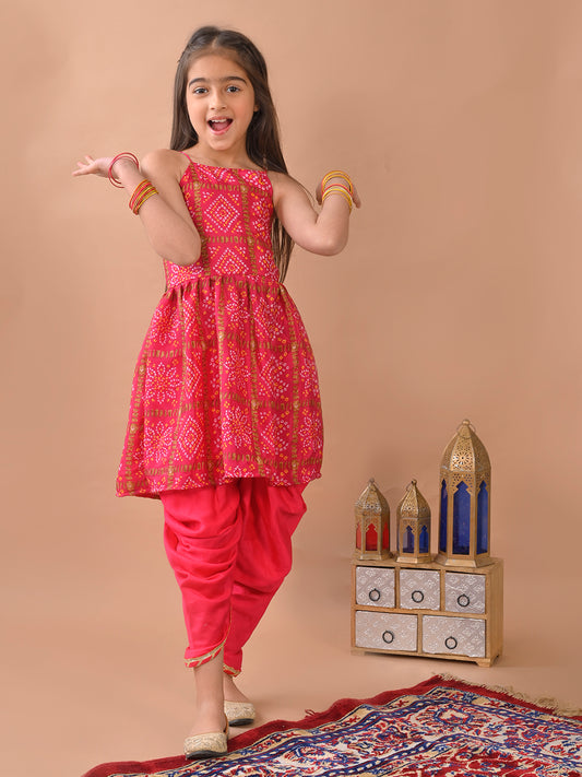 Pink Bandez printed sleeveless Kurti paired with Pink Dhoti