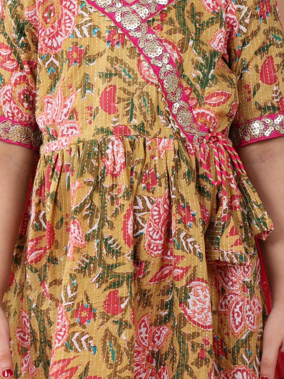 Green 3/4 sleeves cotton kurti with pink leggings
