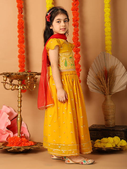 Yellow Short Sleeves Printed lehenga with dupatta