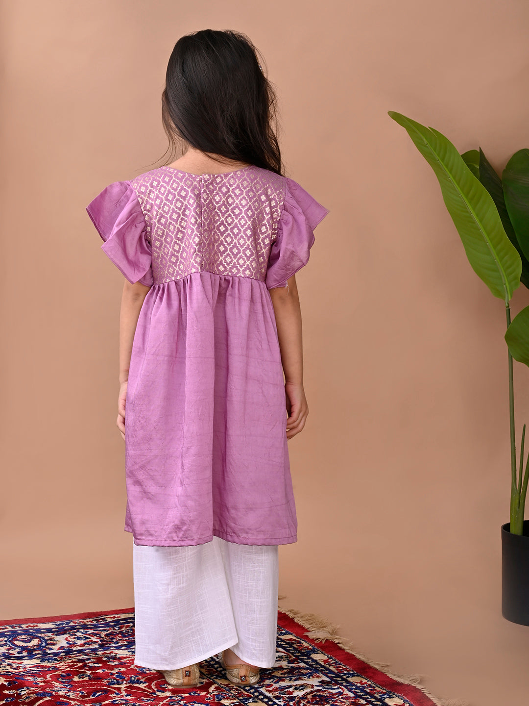 Purple cap sleeves jacquard Kurti with white pant
