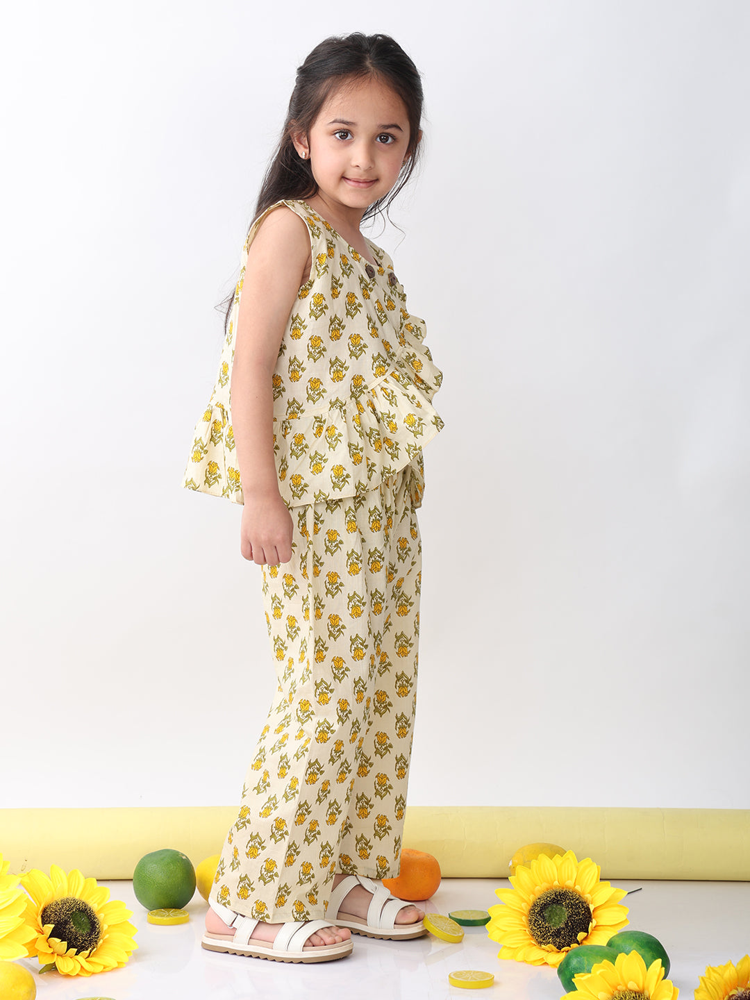 Yellow sleeveless butti printed top and pant
