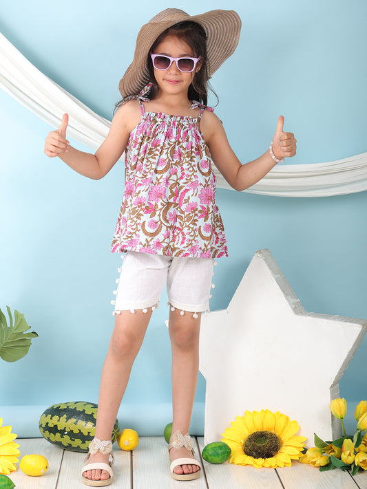 Pink sleeveless Top with white short pant