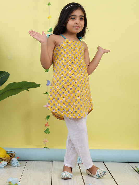 Yellow Floral sleeveless kurti with white pant