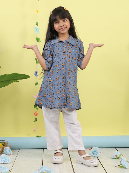 Grey cotton animal printed 3/4 sleeves shirt paired with white pant