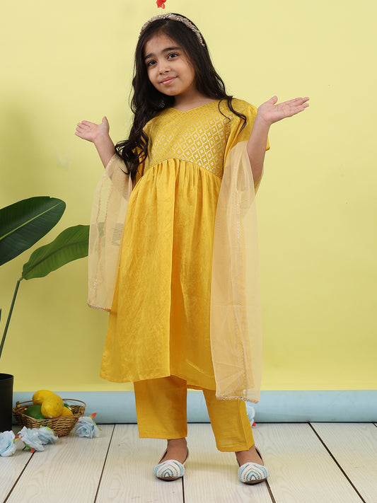 Yellow Jaquard Cap Sleeves kurti with yellow pant and dupatta