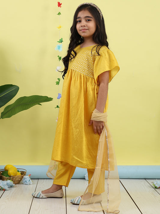 Yellow Jaquard Cap Sleeves kurti with yellow pant and dupatta