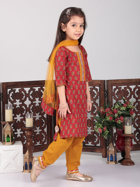 Red Cotton Floral Kurti set