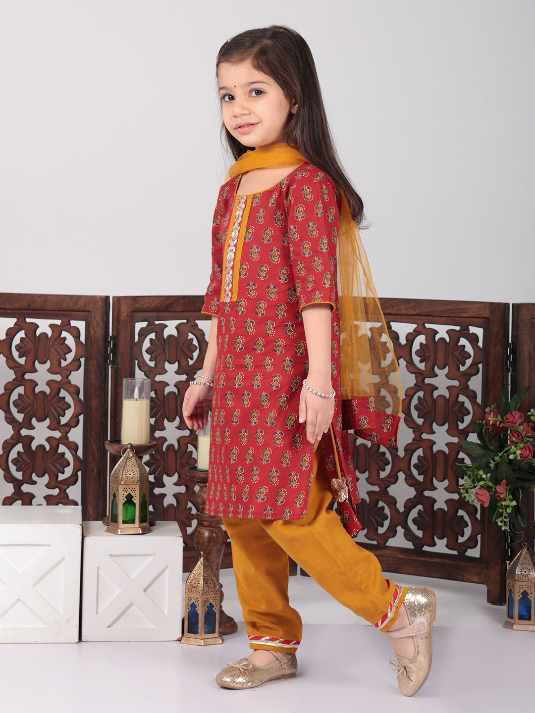 Red Cotton Floral Kurti set