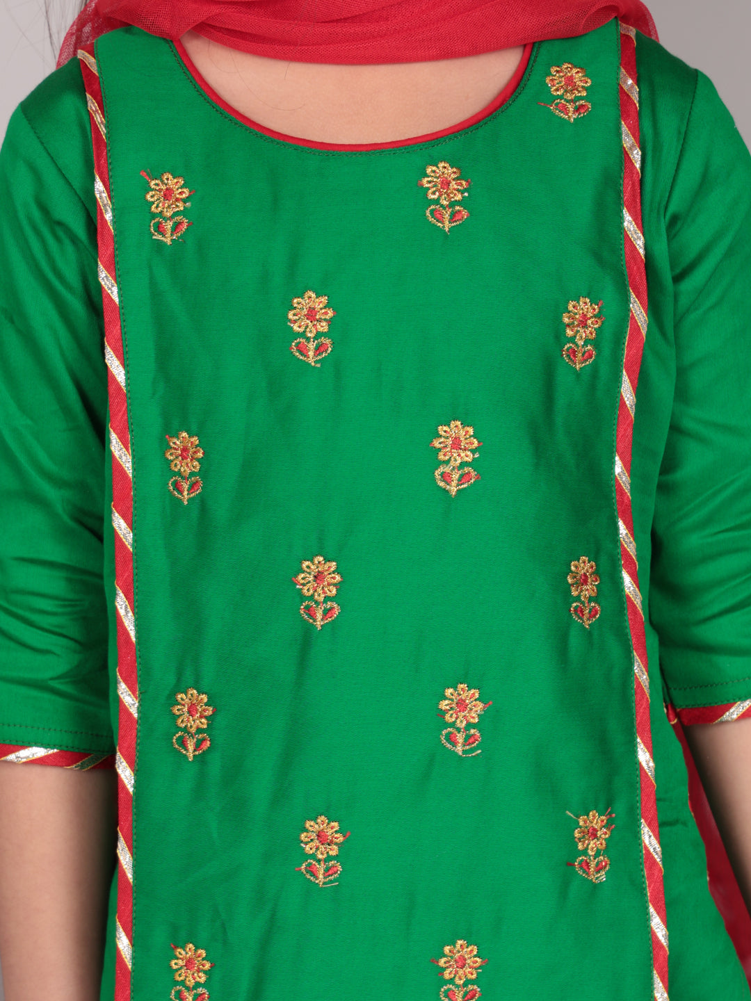 Green embroidered Kurti Set