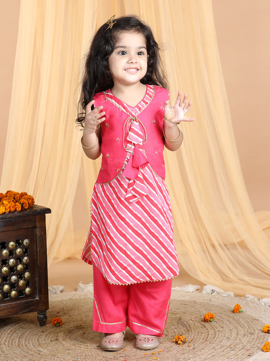 Pink Lehriya Kurti set