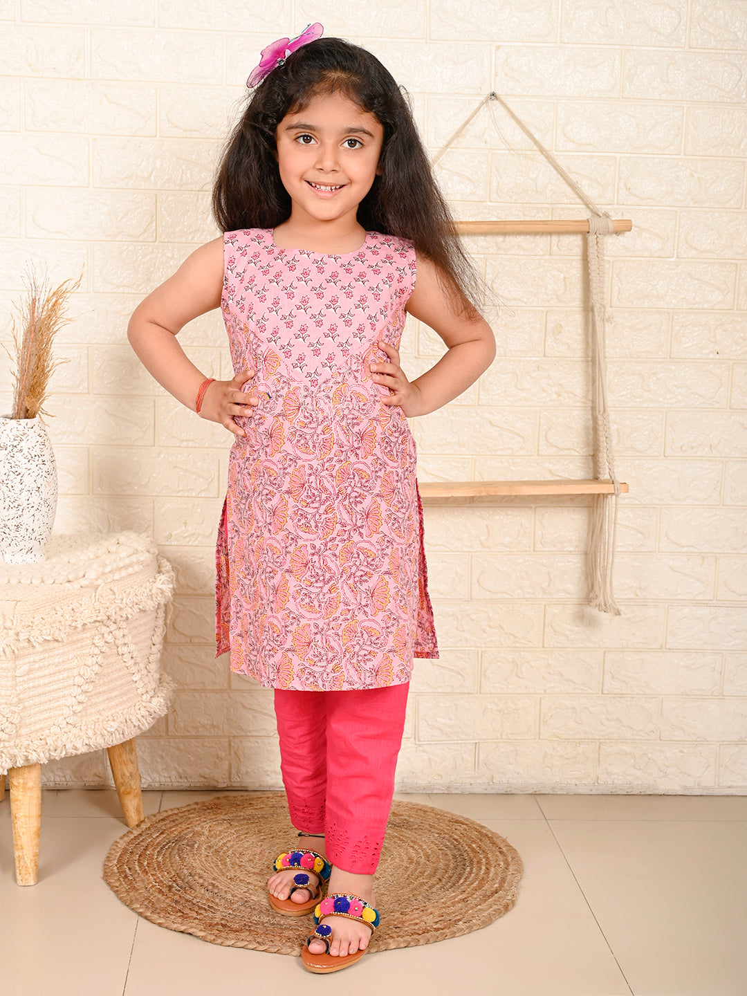 Pink Sleeveless Kurti Set