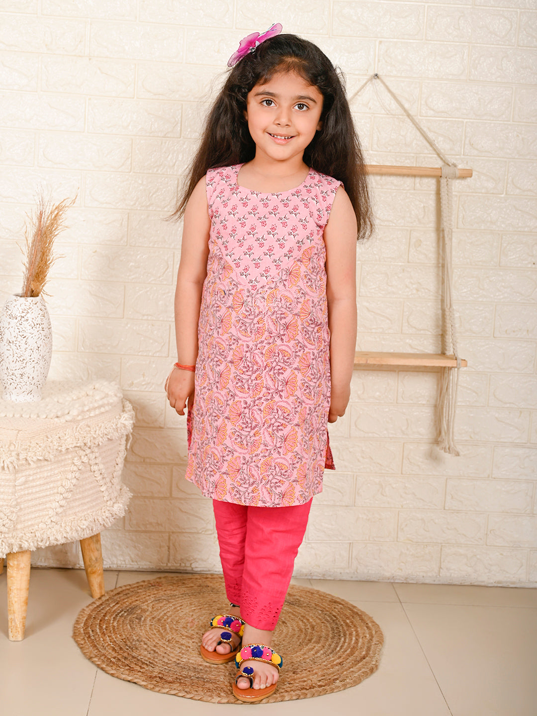 Pink Sleeveless Kurti Set