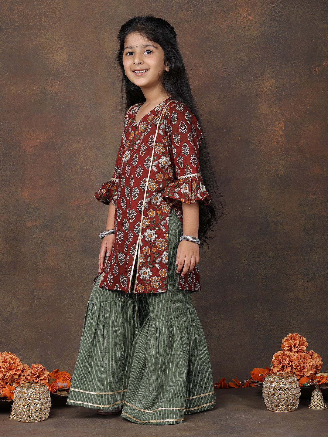 Maroon 3/4 sleeves printed Kurti with Green sharara pant