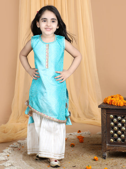 Blue bandej Kurti paried with Sharara pant