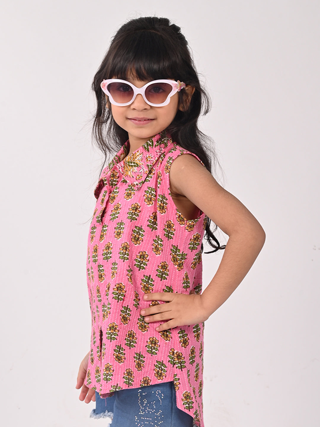 Pink Cotton Floral Printed Sleevless shirt style Top