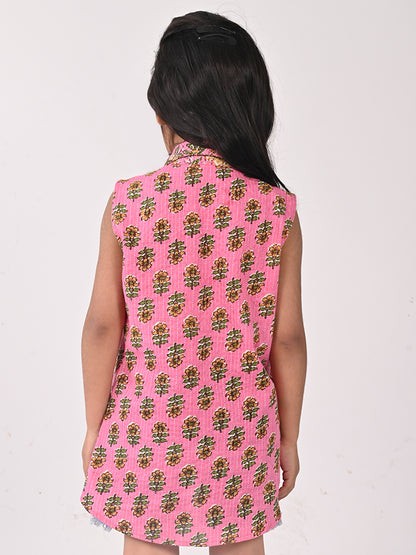 Pink Cotton Floral Printed Sleevless shirt style Top