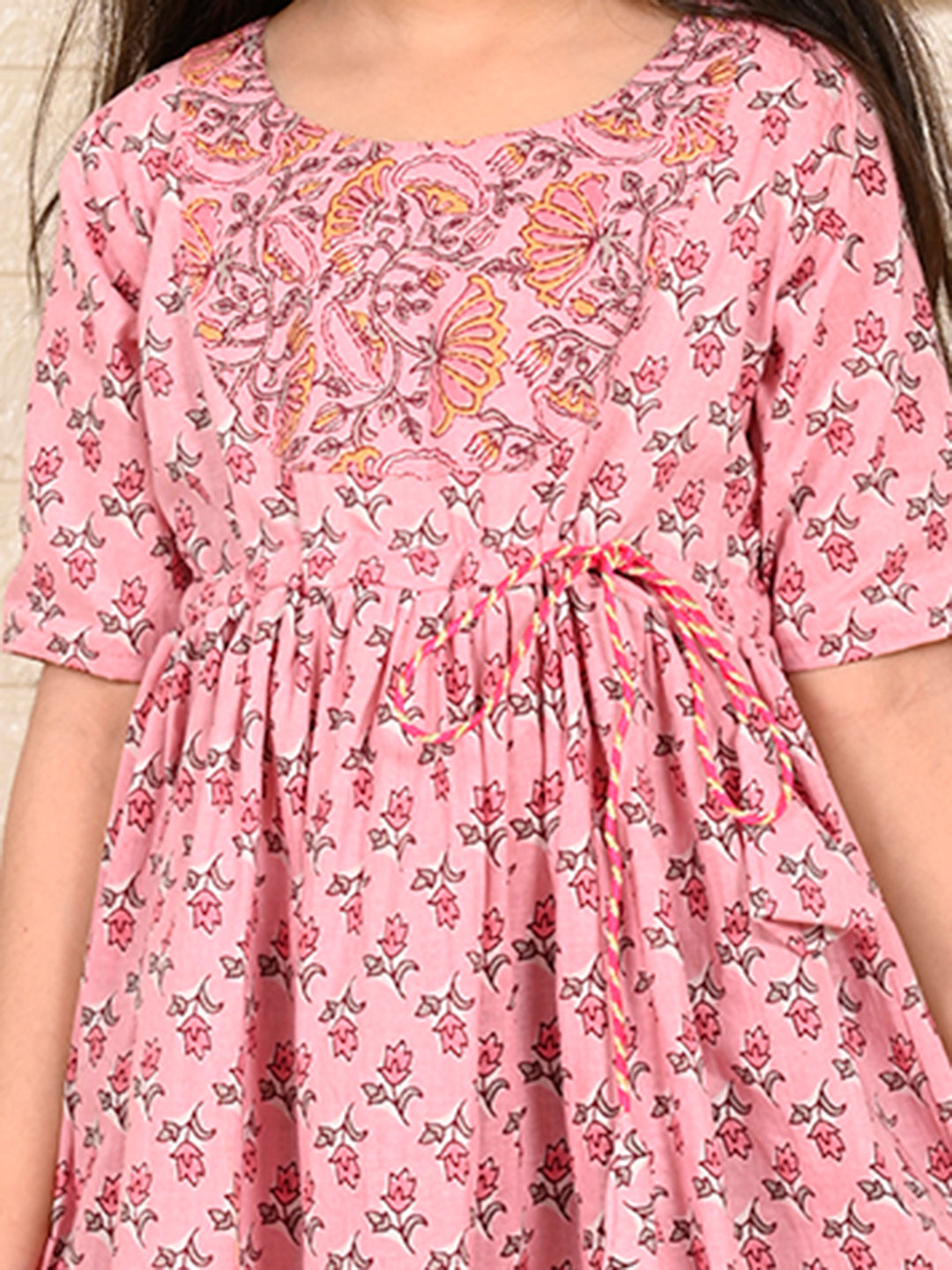 Pink Floral dress adjustable at waist