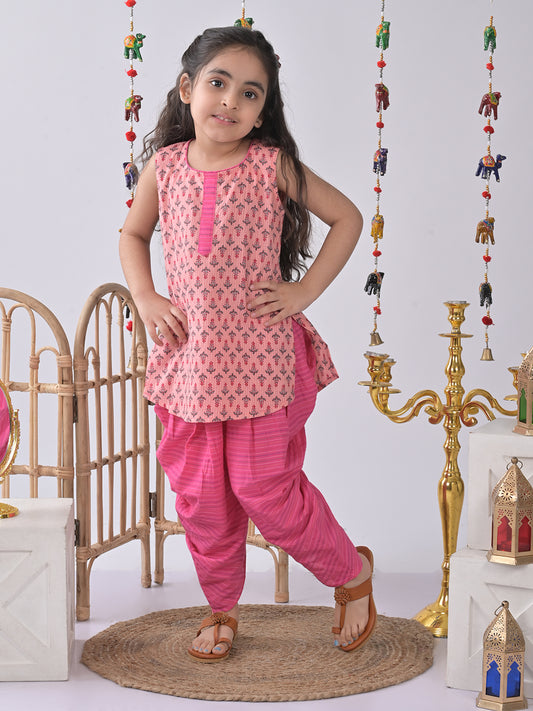 Pink printed katha Kurti with pink katha dhoti