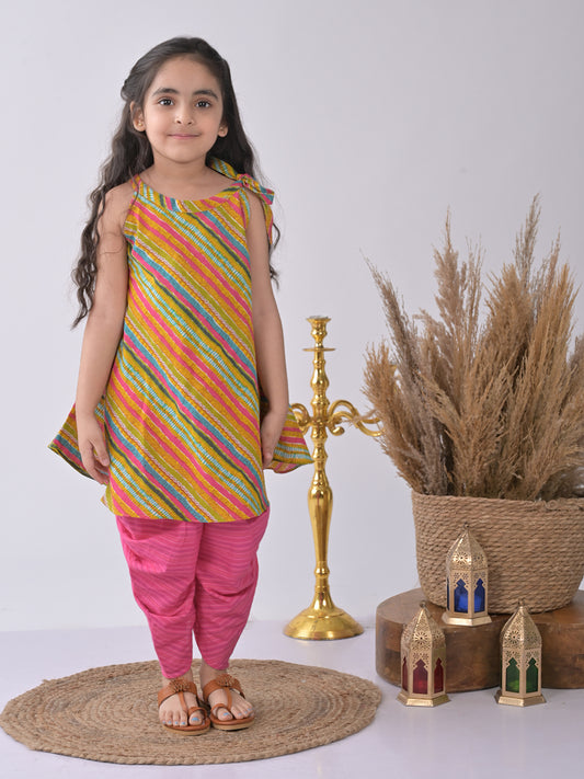 Multi Printed Kurti with pink katha dhoti
