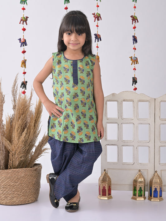 Green Printed katha Kurti with blue katha dhoti
