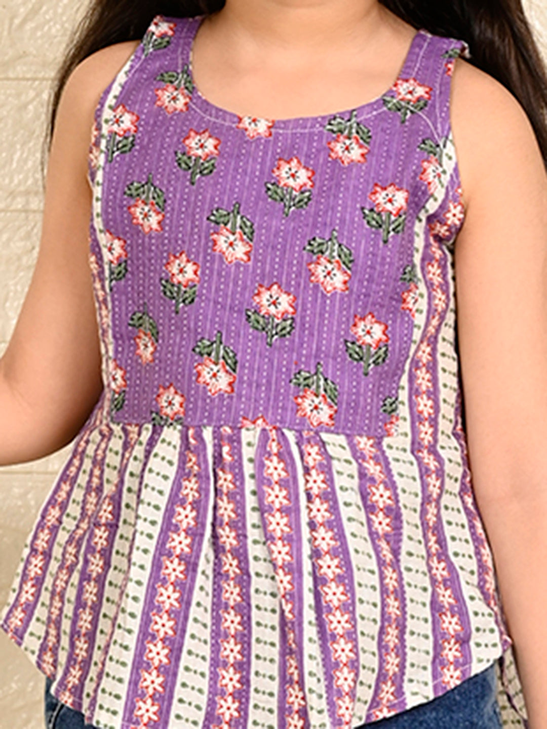 Purple Cotton Printed sleeveless Top