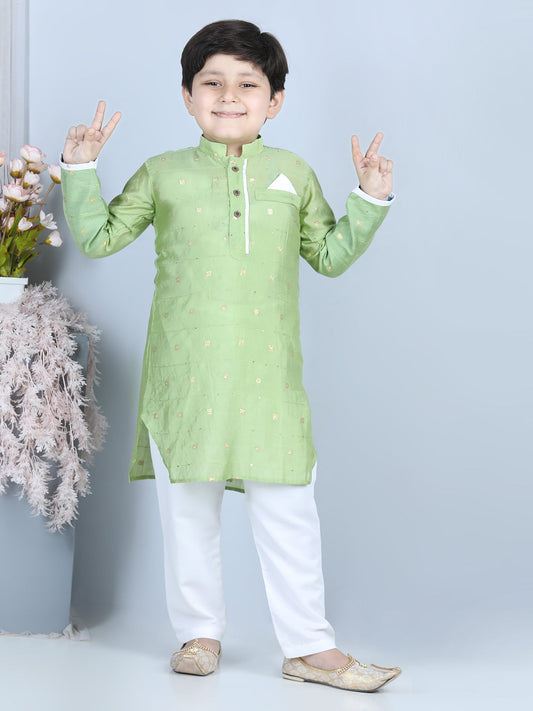 Green Foil Printed Show Pocket Detail Kurta Set