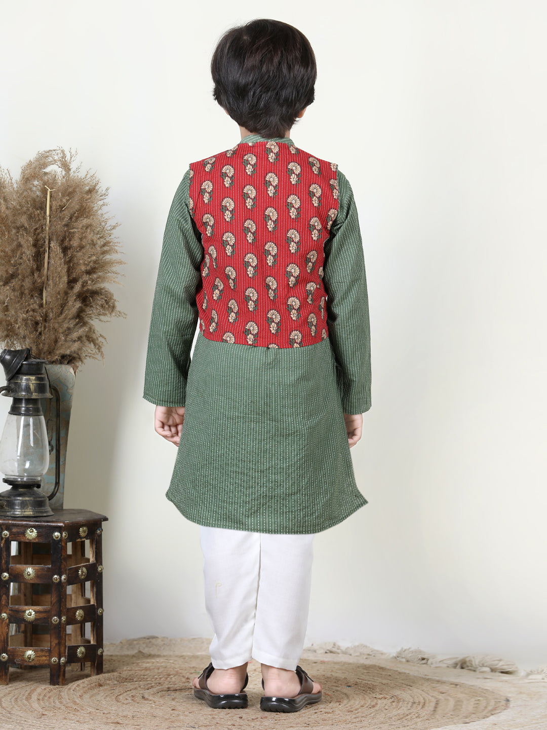 Green Katha Kurta with Red Floral Printed Jacket Set