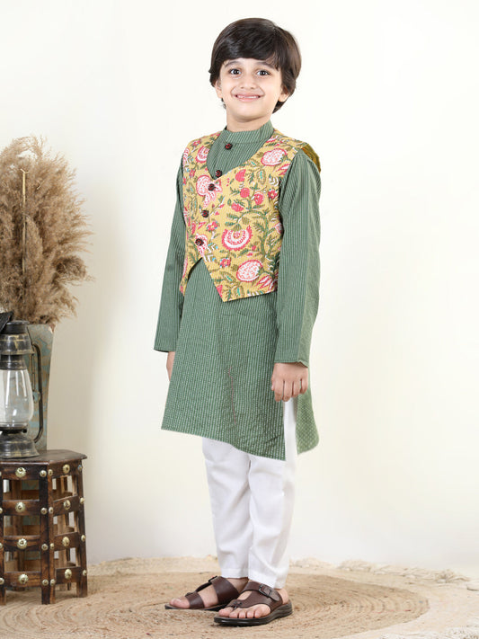 Green Katha Kurta with Yellow Floral Jacket Set
