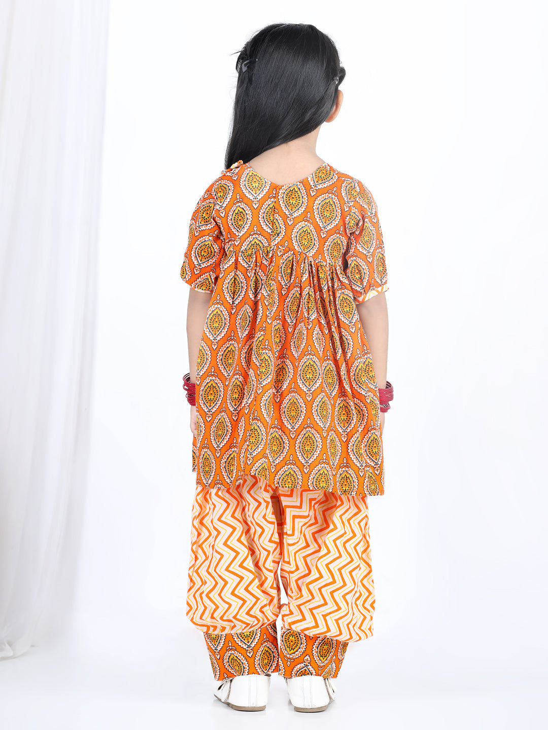 Half Sleeves Printed Ethnic Kurta With Salwar