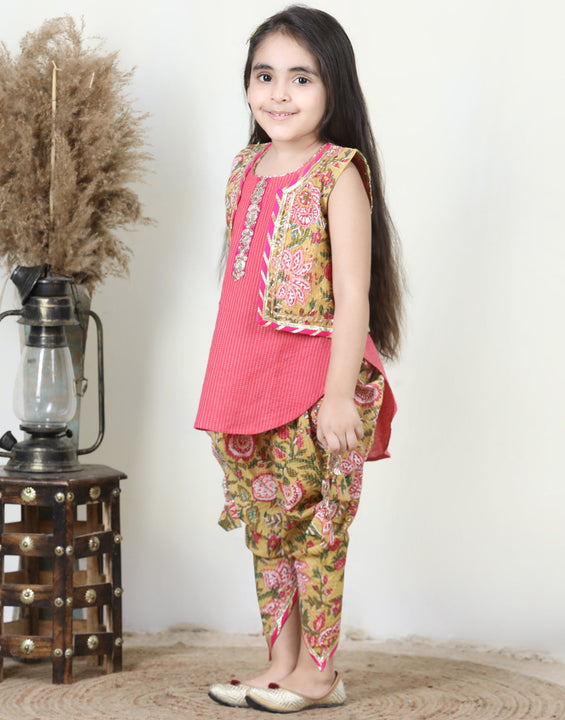 Floral printed dhoti and Jacket and Lace worked Kurti- Green, Peach