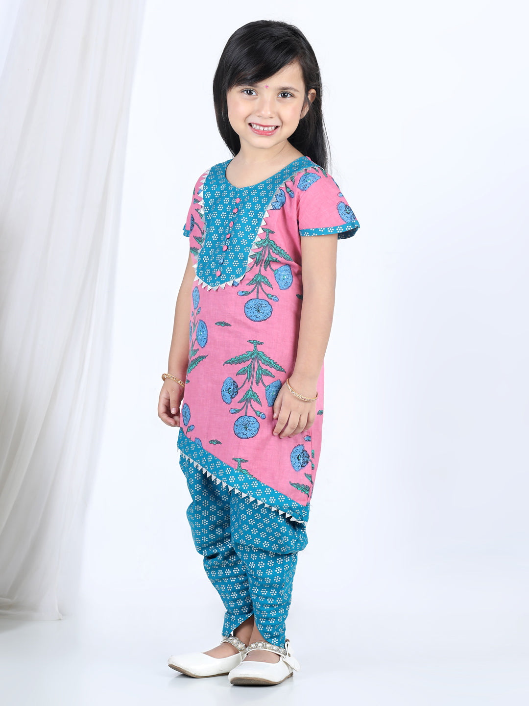 Short Sleeves Flower Print Kurti With Printed Dhoti Pants
