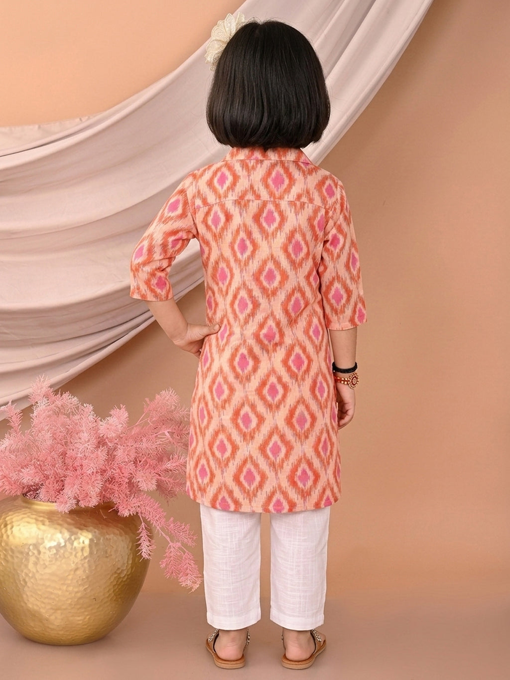 Red printed 3/4 Sleeves kurti with white pant