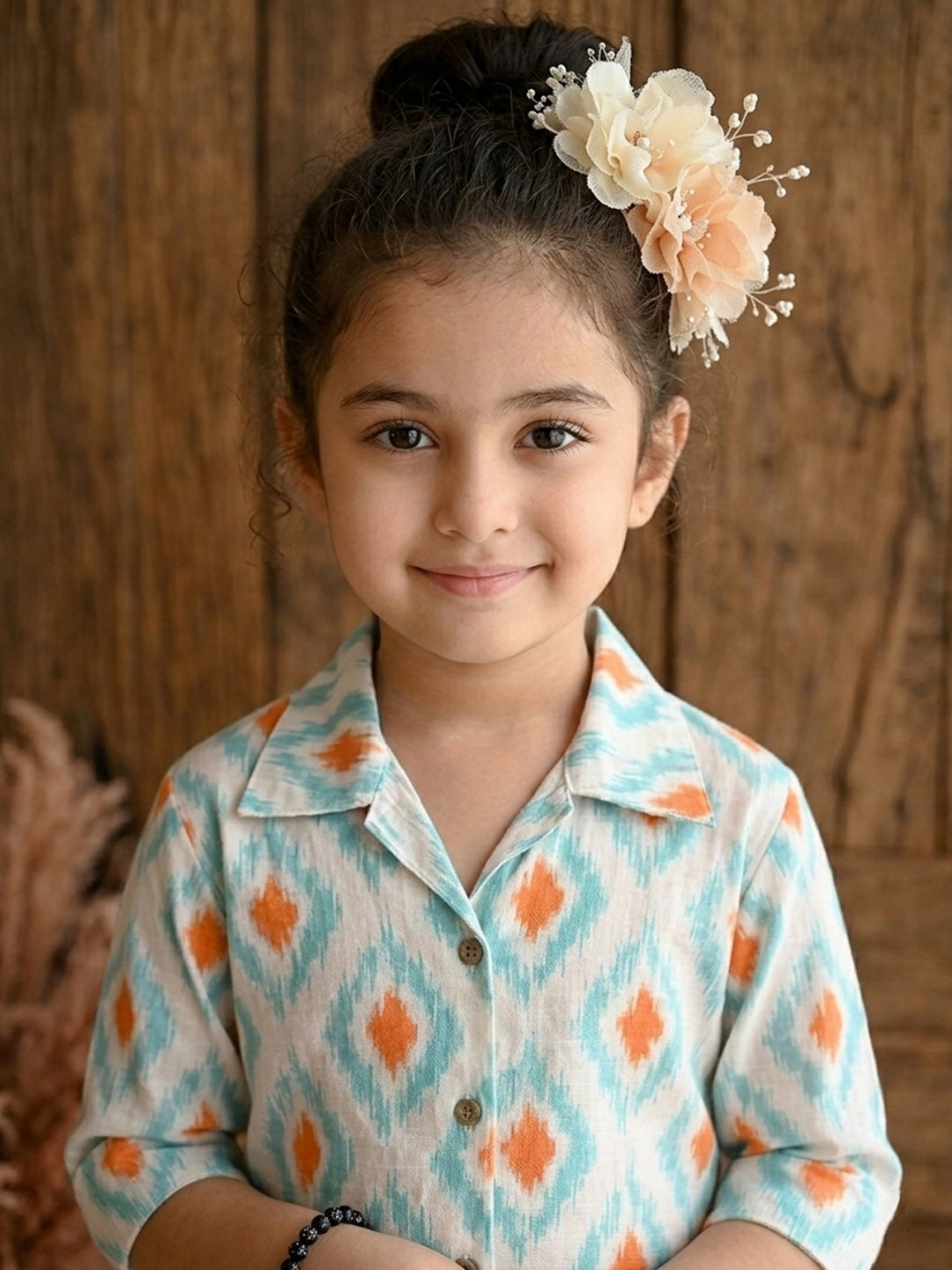 Blue printed 3/4 Sleeves kurti with white pant