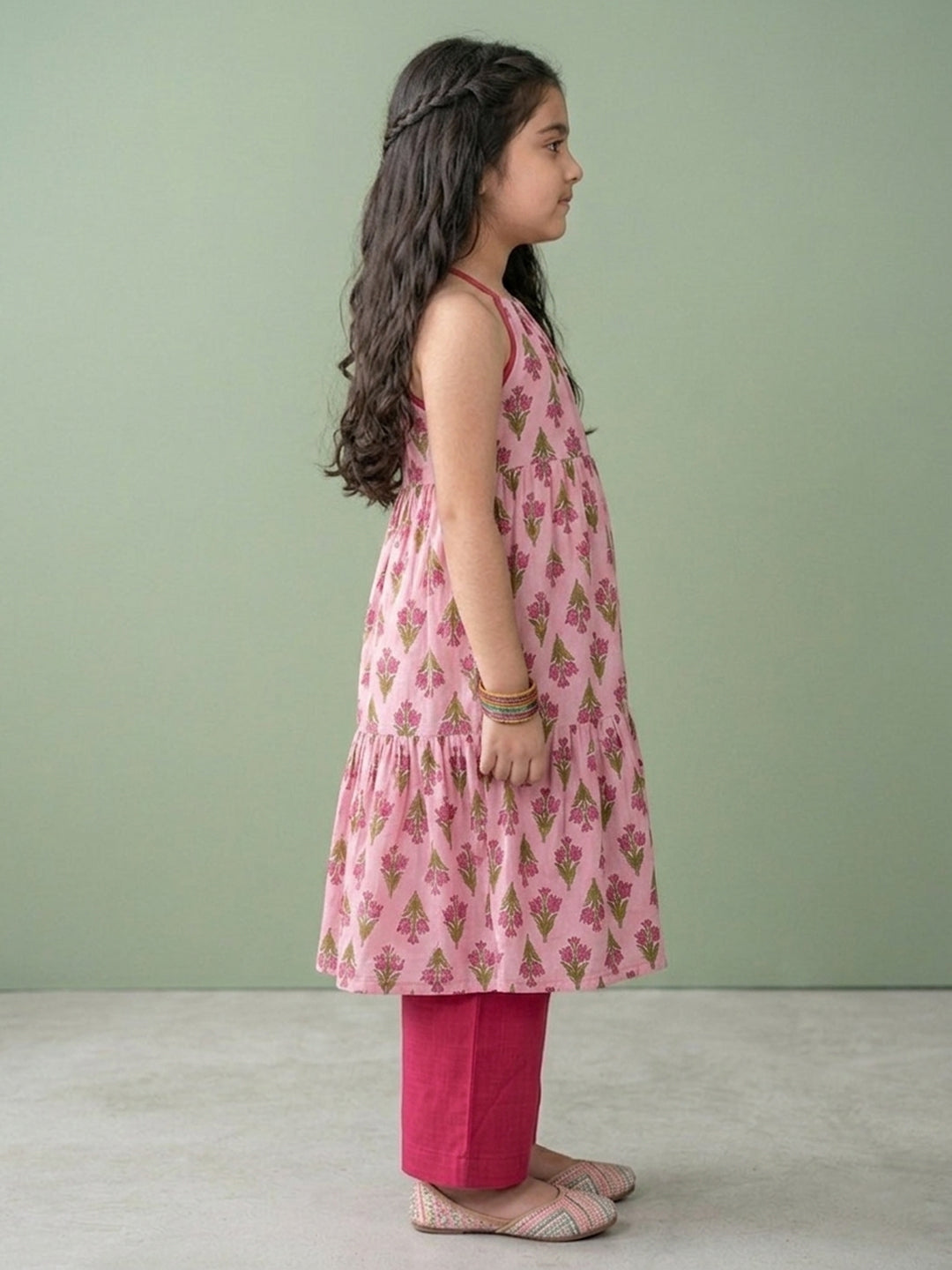 Pink Sleeveless Halter Style Kurti With Pant