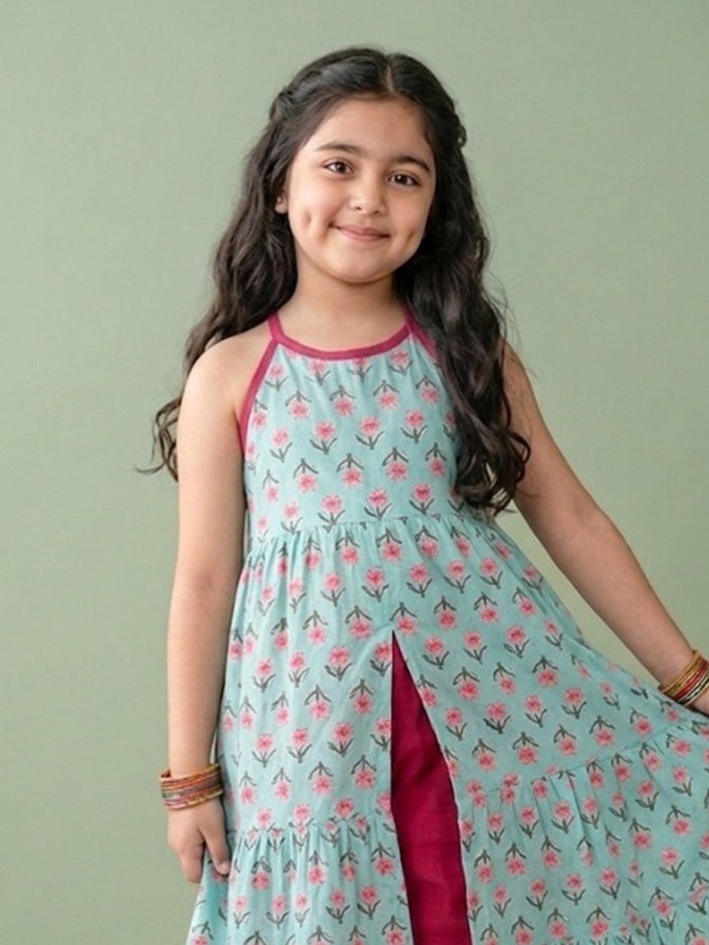 Green Sleeveless Halter Style Kurti With Pant