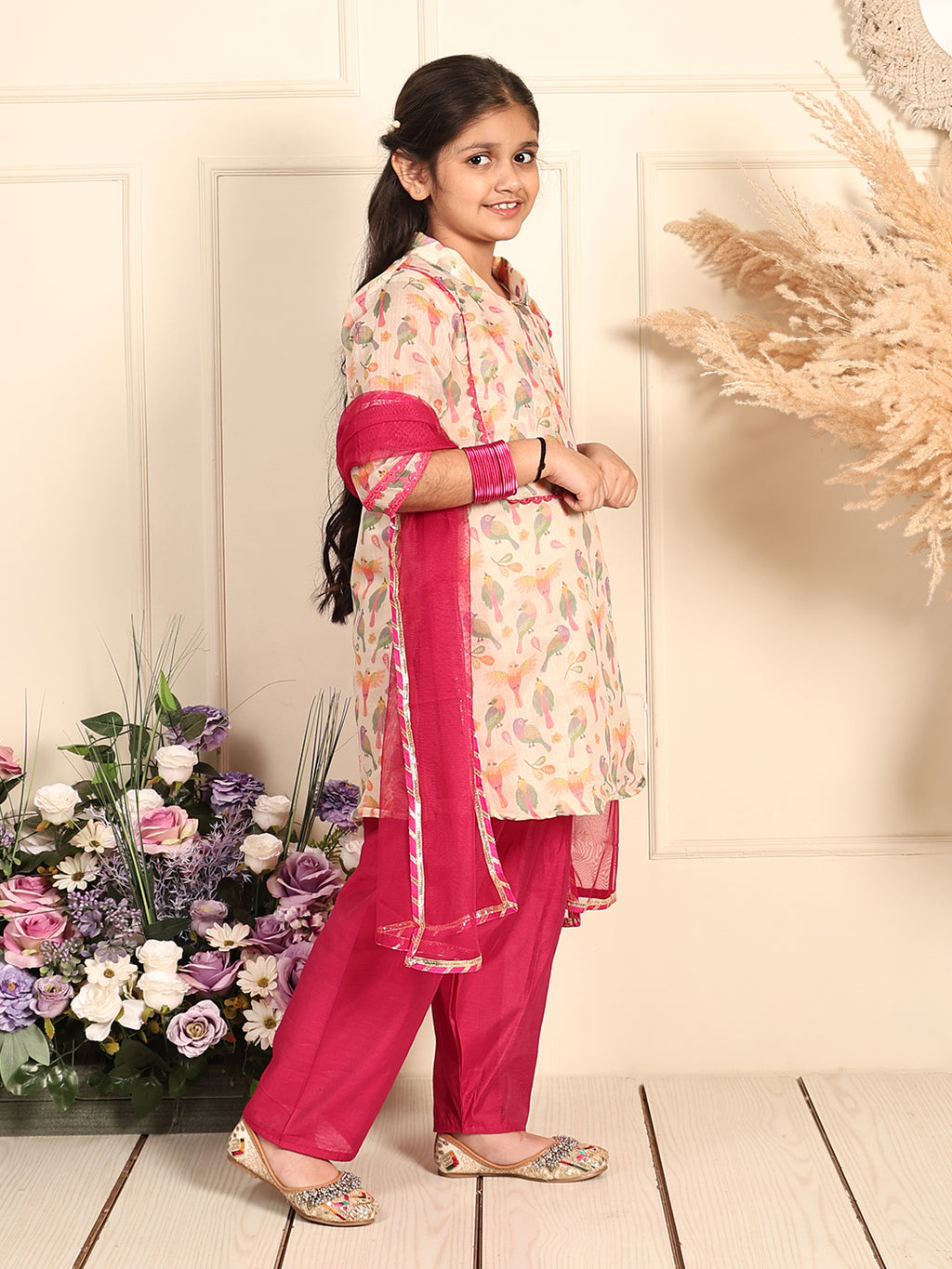 Cream Chanderi bird printed kurti Wih Pink Pant and dupatta