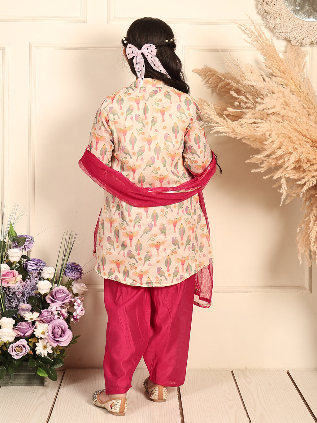 Cream Chanderi bird printed kurti Wih Pink Pant and dupatta