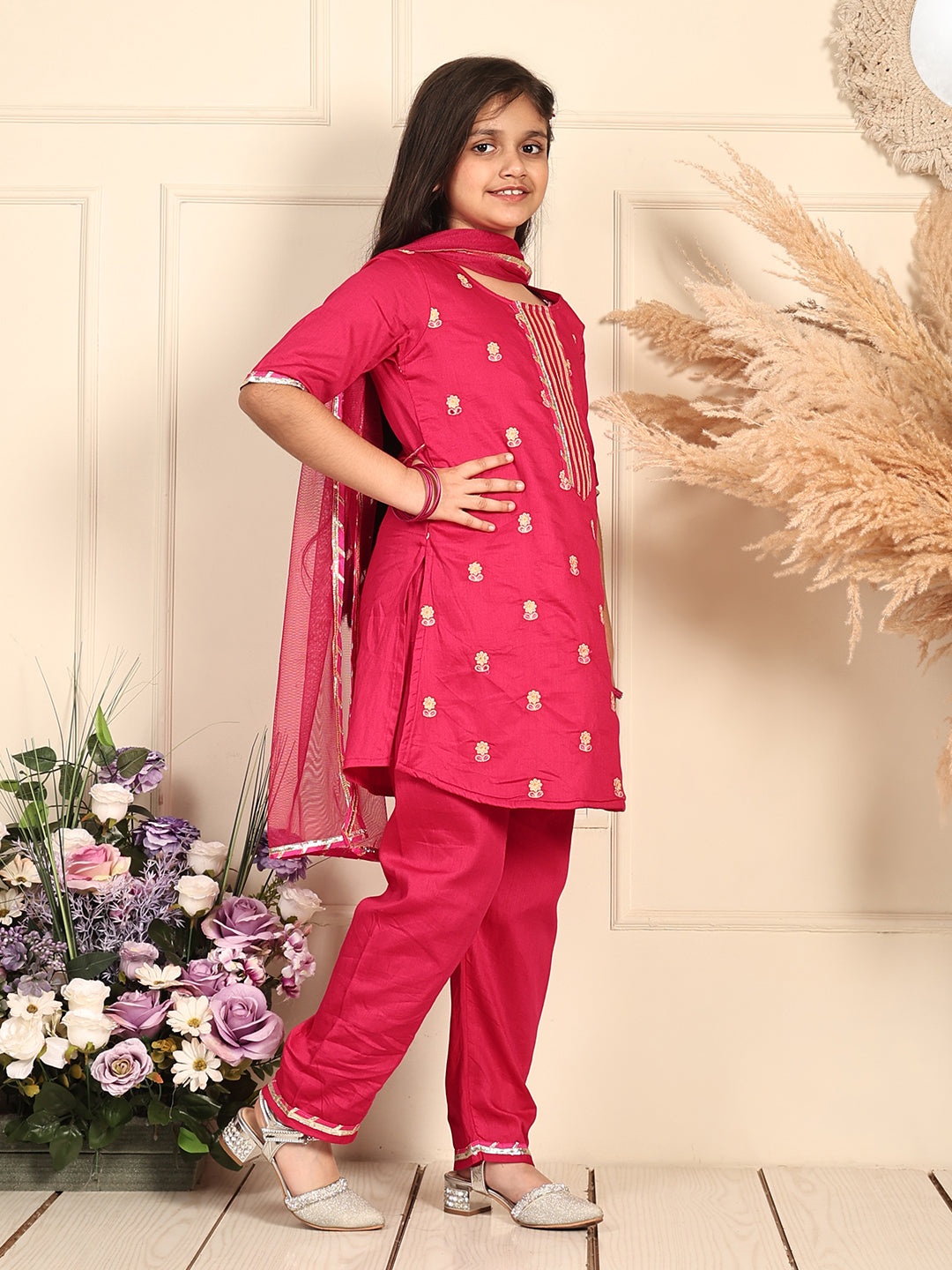 Pink Embroidered kurti Wih Pink Pant and dupatta