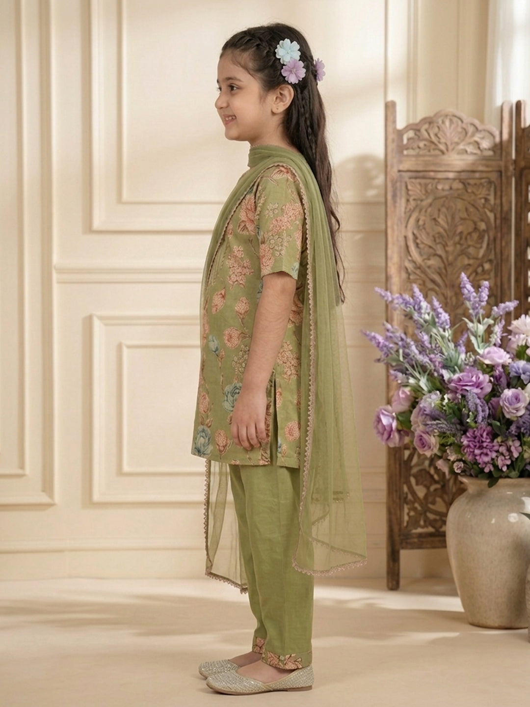Kinder Kids Green Floral Printed Top With Green Pant and Pink Dupatta